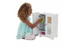 KidKraft Poppen Kledingkast -Speelgoed Promoties Winkel 27fa131c645bf74def10e698b527c8acfc424e96d80f0d5ce31dc919f62faabe