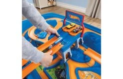 Step2 Hot Wheels Car & Track Circuit -Speelgoed Promoties Winkel 32b8cd8f91b16d1a45051480ec8dc3573d34b7917b7ba2a56a1ad1754ed6905a