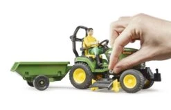 Bruder 62104 John Deere Zitmaaier Met Tuinman En Accessoires -Speelgoed Promoties Winkel grasmaaier.jpg 4